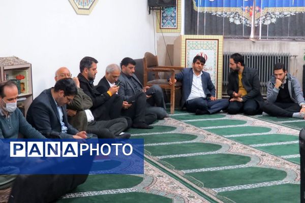 گرامیداشت ولادت بانوی دو عالم در اداره آموزش و پرورش ناحیه یک شهرری