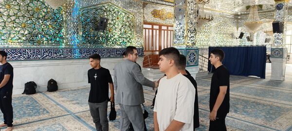 بدرقه دانش‌آموزان اعزامی به پیاده‌روی اربعین 