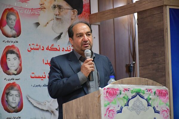 کارگاه هوش مصنوعی ویژه دانش‌آموزان دختر مقطع متوسطه اول شهرستان مه‌ولات