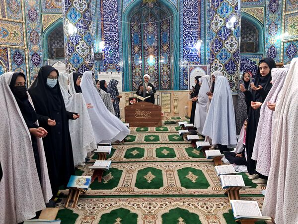 برپایی مراسم جز خوانی در مسجد امام علی (ع)