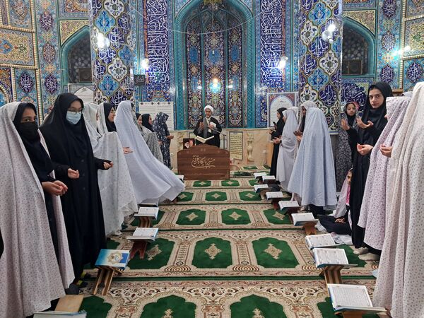 برپایی مراسم جز خوانی در مسجد امام علی (ع)