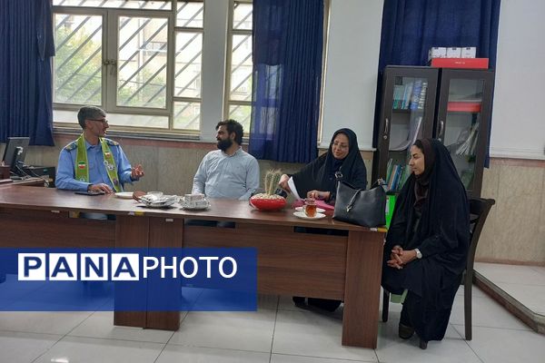 گرامیداشت هفته کرامت و بازدید تشکیلاتی مدرسه ناحیه یک شهرری