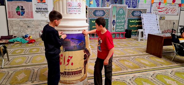 برگزاری مراسم اعتکاف پدر پسری در مسجد جامع آشخانه