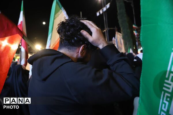 حضور پررنگ اداره آموزش و پرورش در راهپیمایی میدان انقلاب