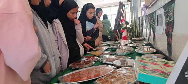سوگواره حلوا و خرما به مناسبت دهه فاطمیه