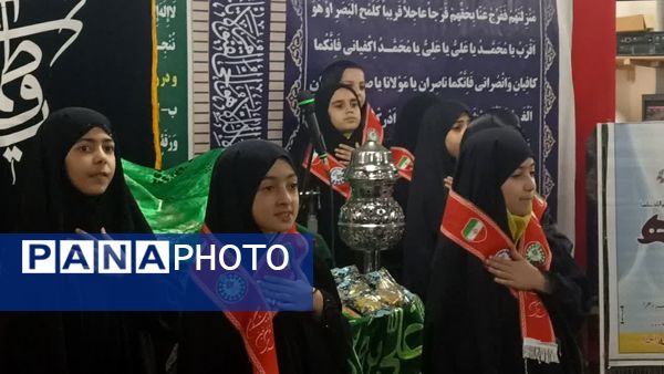 رونمایی از ماکت صحن انقلاب حرم رضوی در محمودآباد