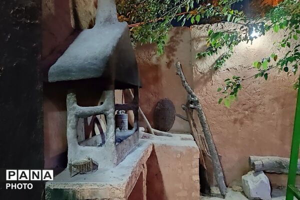 زیبایی‌های بومی و محلی در اقامتگاه های بوم گردی  شهربار