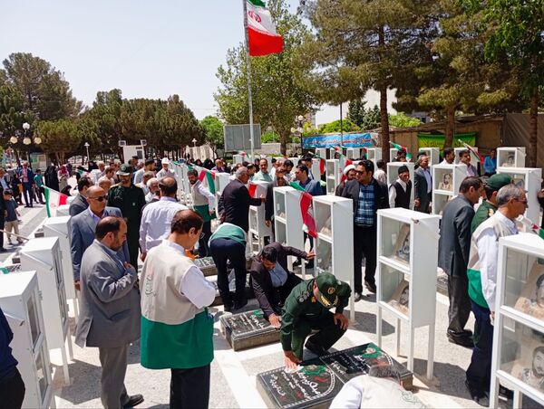 معلمانی که میهمان شهدا شدند