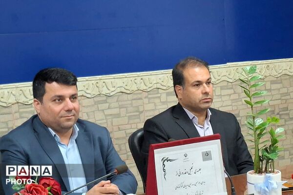 قدردانی از مربیان و مدیران منتخب طرح‌های آموزشی کودکستان‌های شهرستان قرچک