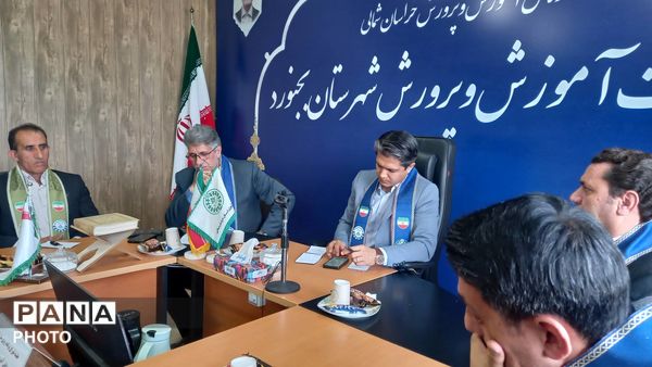 جلسه شورای برنامه ریزی سازمان دانش‌آموزی با حضور مسئولان شهرستان بجنورد 