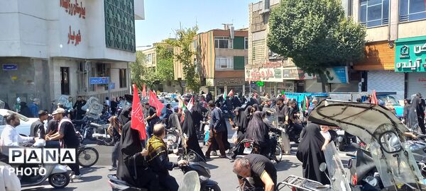 تهران در سوگ؛ خیابان‌ها لبریز از حضور مردم