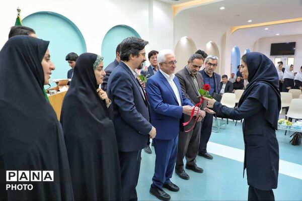 گرامیداشت روز پرستار با حضور استاندار خراسان شمالی در بیمارستان تأمین اجتماعی بجنورد
