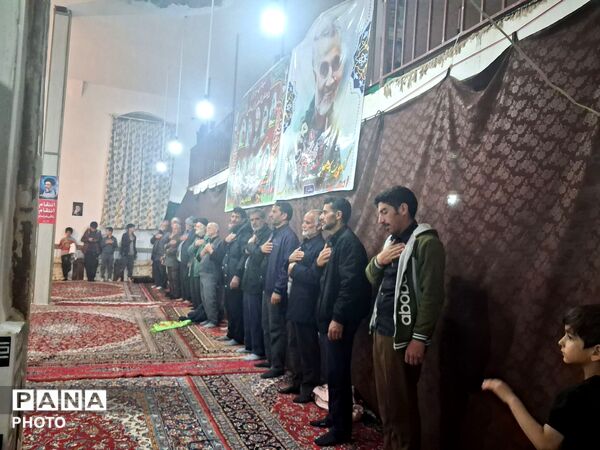 مراسم چهلم رهبر شهید و کودکان میناب