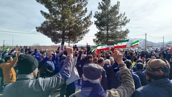 راهپیمایی پرشور ۲۲ بهمن در جلگه رخ 