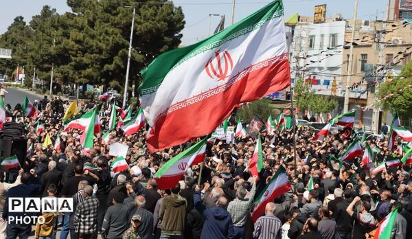 دسته عزاداری  اربعین امام شهید حضرت آیت الله سیدعلی حسینی خامنه‌ای در ماهدشت  کرج