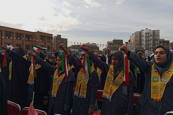 22بهمن در اسلامشهر؛ حماسه‌ای از جنس حضور
