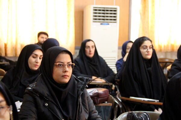 نشست تخصصی کارگاه اقدام پژوهی در ناحیه یک شهرری