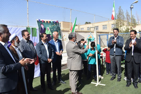 آیین زنگ «مهر و مقاومت» در مدارس شهرستان بهاباد