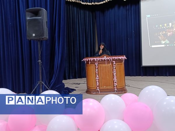 محفل دختران حاجی آباد برای تجدید بیعت با علی (ع)