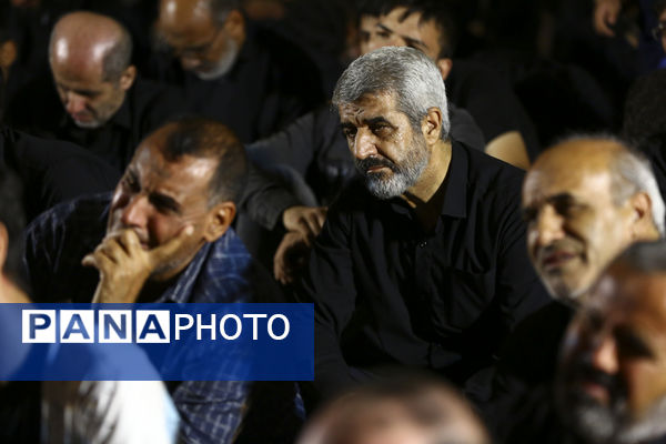 حال و هوای مسجد جمکران در شب عاشورای حسینی(ع)