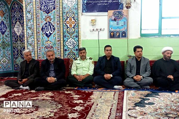 حضور پرشور فرهنگیان و دانش‌آموزان مانه در آیین جاماندگان وداع با امام شهید