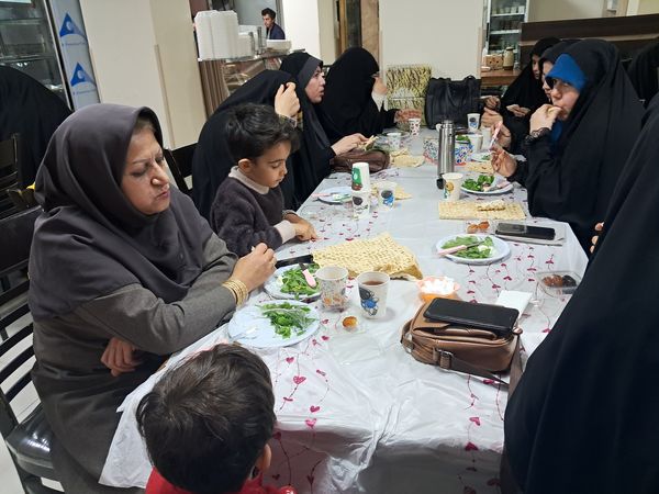 تجلیل از مربیان و معلمان پرورشی و خانواده شهدا در آشخانه