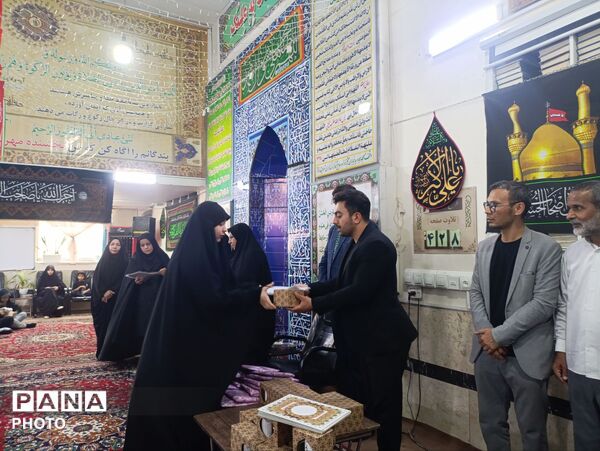تقدیر از فعالان عید غدیر در مشهد