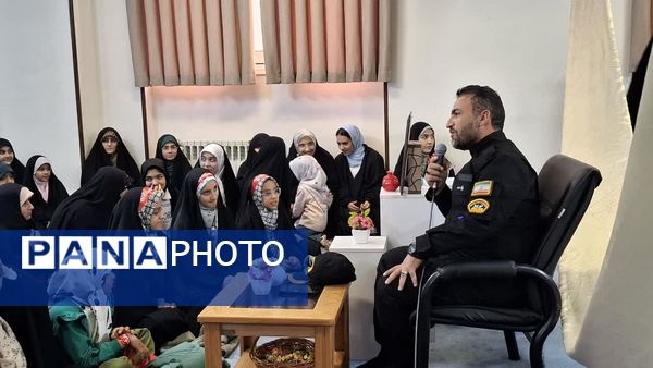 مراسم جشن هیات ریحانه الحرم سازمان دانش‌آموزی قم