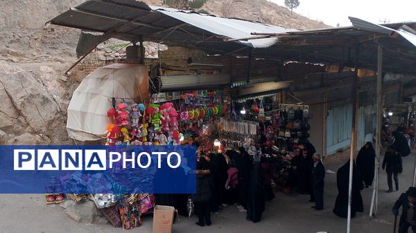 کاروان زیارتی دختران حضرت زهرا (س) در مشهد مقدس 