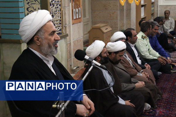 مسئولان قضایی زنجان پای درد دل مردم