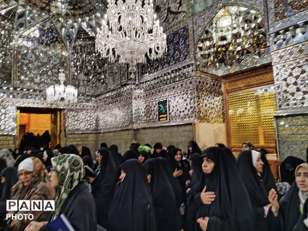 مراسم یادبود شهدا و دهه کرامت در حرم مطهر رضوی 
