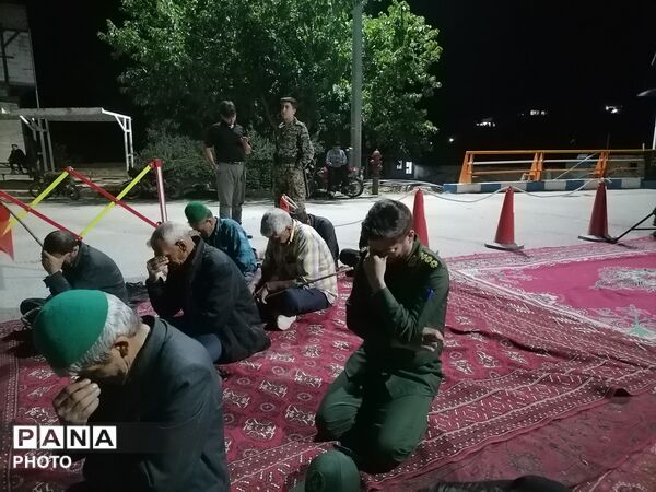 حضور خودجوش  مردم شهر بار در سومین شب ماه محرم  در حسینیه شهدای شهر بار 