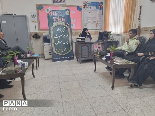 هفته ی نیروی انتظامی در آموزشگاه زهرا عبداللهیان ارغا