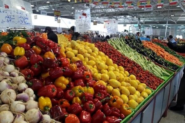 کاهش ۲۳ درصدی مصرف نایلکس در میادین میوه و تره‌بار