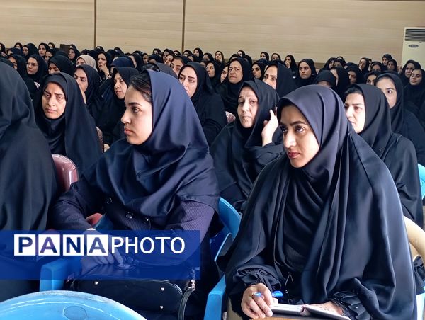 دوره ارزشیابی کیفی–توصیفی؛ گامی نو در مسیر توانمندسازی معلمان عنبرآباد