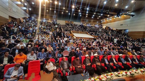 همایش بزرگ «شکوه هجرت» با حضور پرشور دانشجویان و فعالان فرهنگی در دانشگاه یاسوج