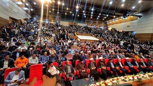 همایش بزرگ «شکوه هجرت» با حضور پرشور دانشجویان و فعالان فرهنگی در دانشگاه یاسوج