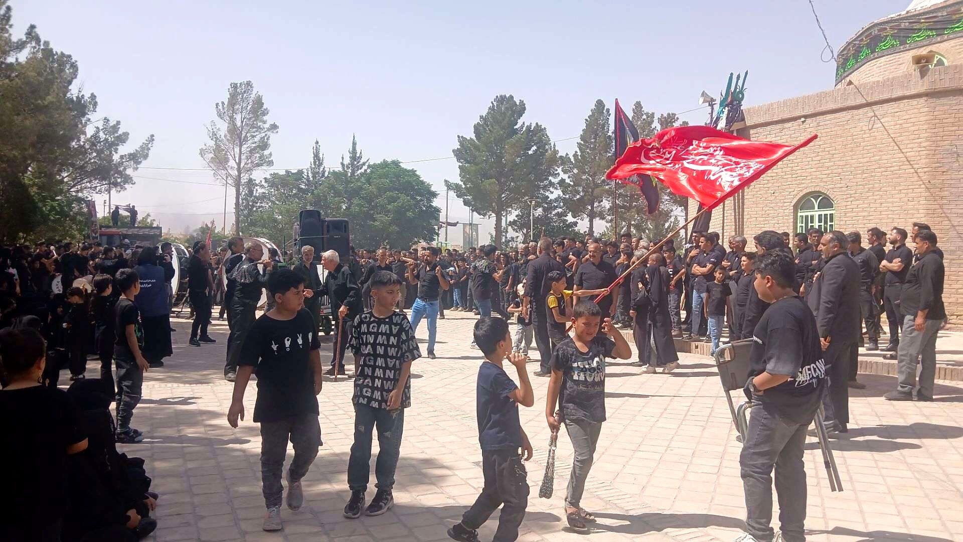 برگزاری مراسم عزاداری حسینی در خلیل‌آباد
