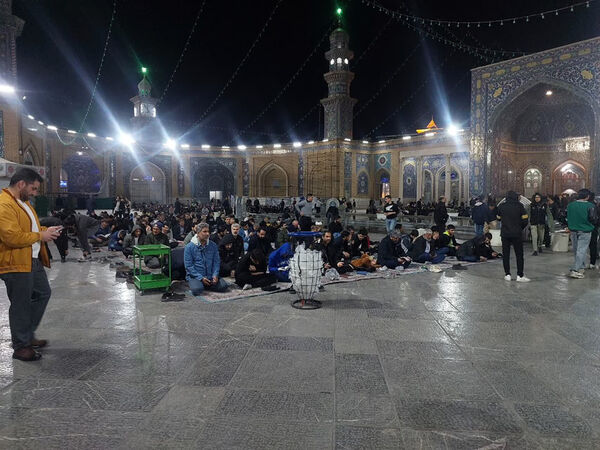 مراسم احیاء سومین شب قدر در حرم حضرت معصومه(س)