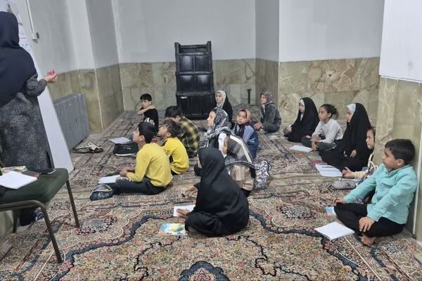 مسجدی که تبدیل به سنگر حفظ جبهه‌ دانش شد