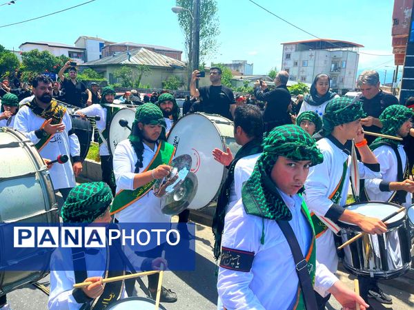 عاشورای حسینی در نور