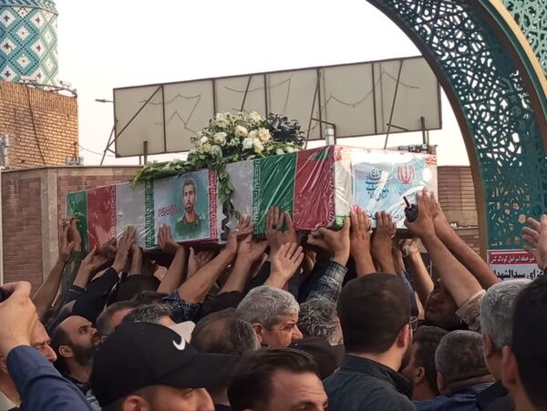 تشییع باشکوه پیکر شهید مبارزه با اسرائیل جنایتکار