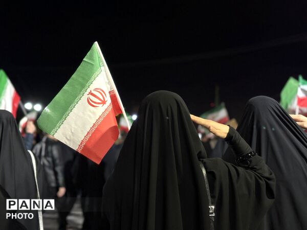 اجتماع دانش‌آموزان مدارس شاهد در موج سی‌وهشتم 
