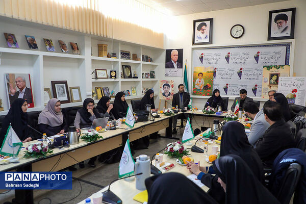  داوری و انتخاب آثار مرحله نهایی رویداد «فصلی از رویش جوانه‌ها»