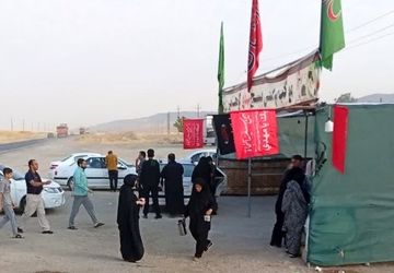 خادمان عاشق در گرمای تابستان