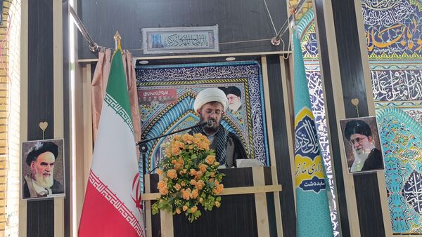 نماز عبادی سیاسی جمعه این هفته شهر سفیددشت 