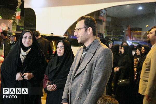 کلاس در میدان