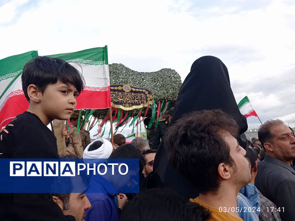 مراسم تشییع و خاکسپاری دو شهید گمنام دوران دفاع مقدس در قم