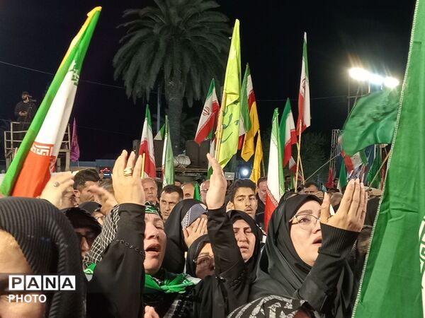 مردم  میدان مقاومت را خالی نکردند
