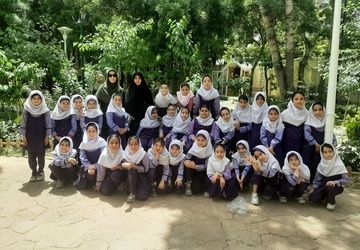 دختران شهید باکری شاهرود چه زیبا از دل معلم می‌گویند